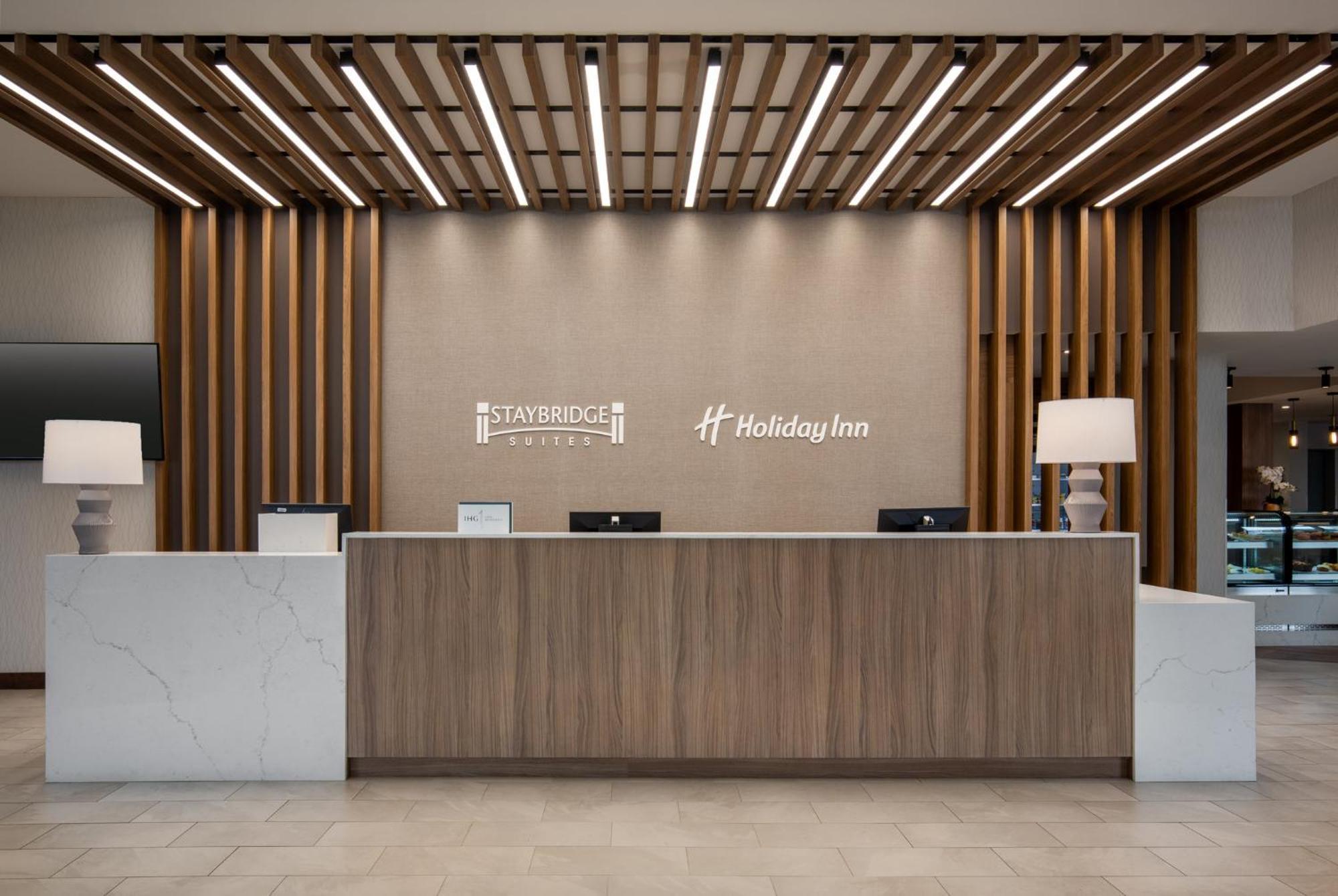 Holiday Inn Hotel & Suites St.Catharines-Niagara By Ihg Saint Catharines Экстерьер фото